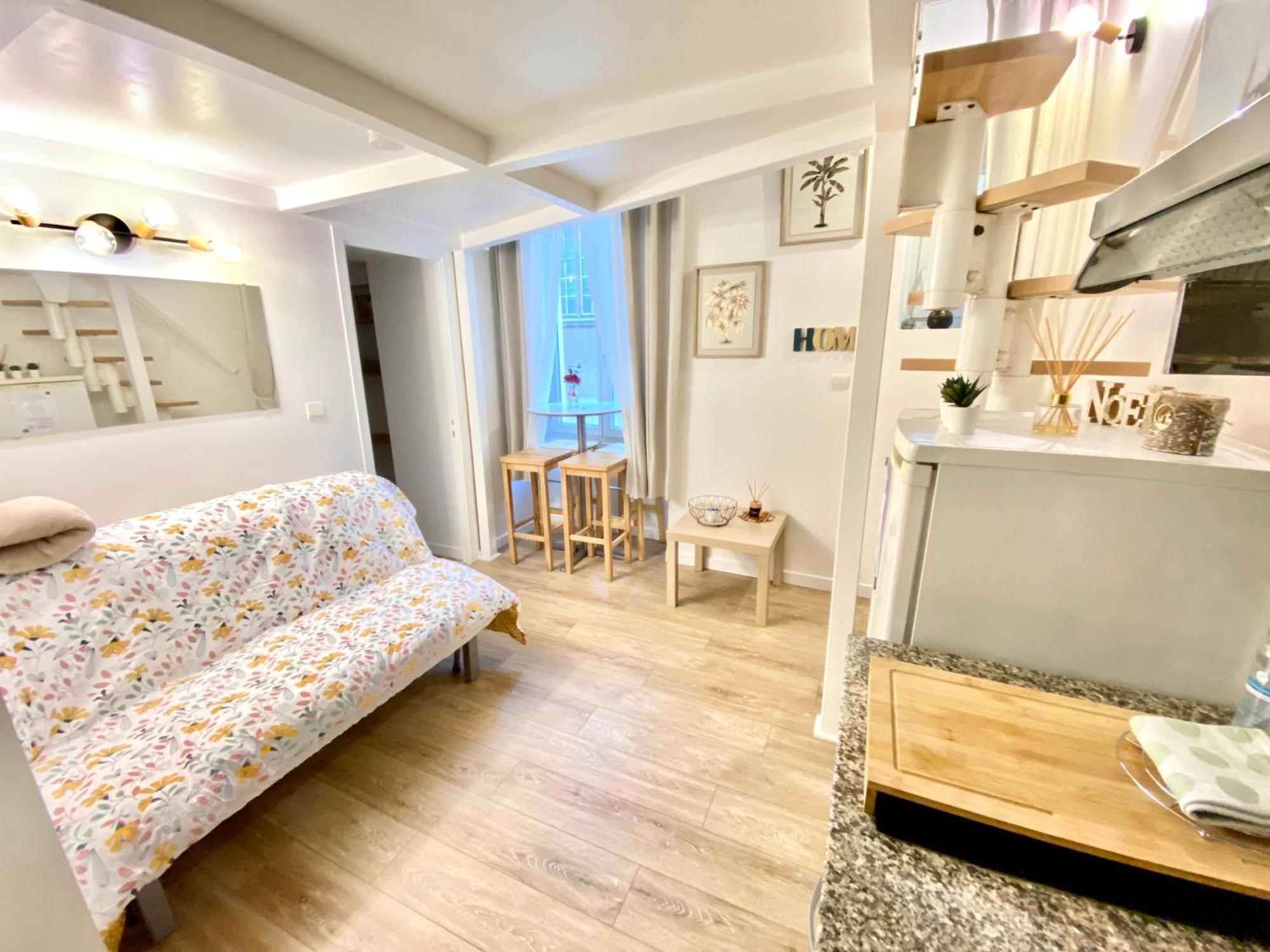 Petit Cocon En Duplex - Centre-ville & A 2 Minutes * Nice
